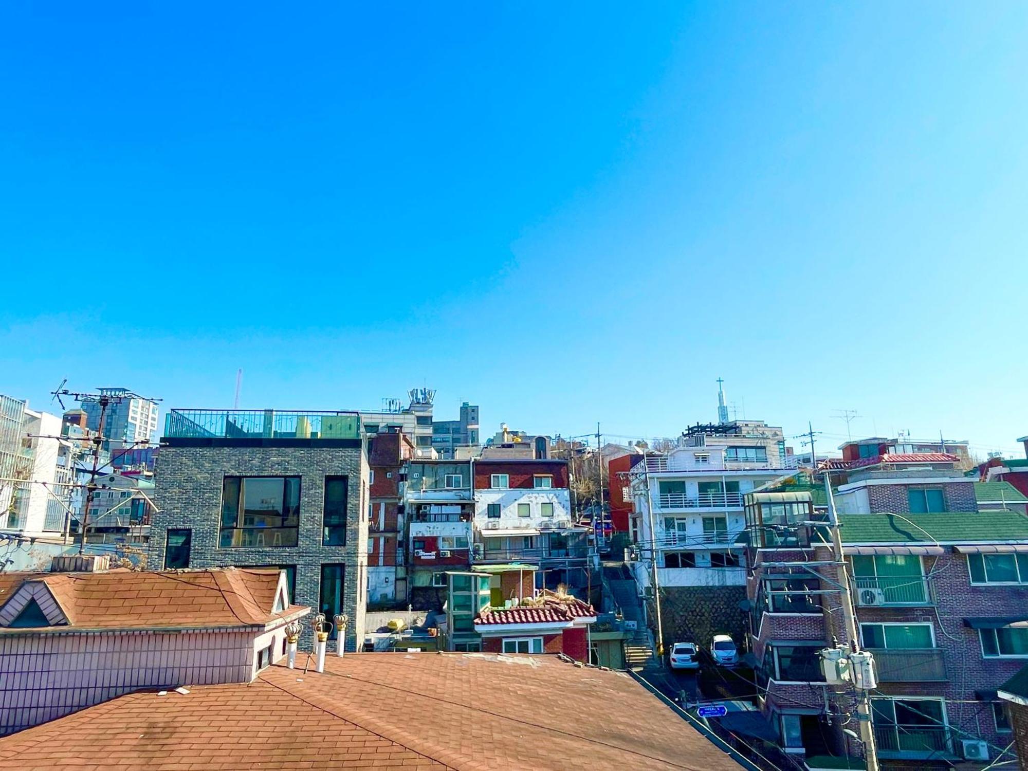 Naun Apartment Seoul